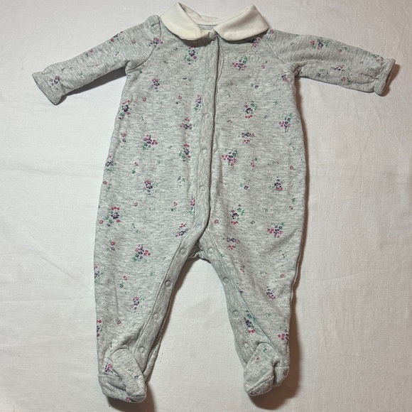 GAP Baby - Gray Floral Kids Footie Romper Sleeper - Picture 1 of 4
